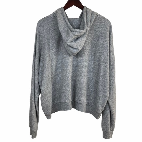 𝅺Levi’s Women’s Crop Boxy Fit LOGO Hoodie Sweatshirt Size XL - Picture 4 of 9